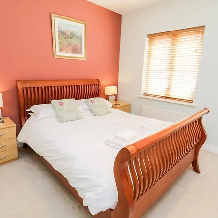 Tides Reach Holiday home Whitby