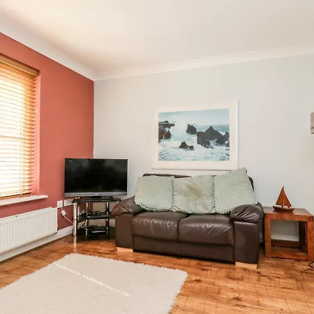 Holiday home Tides Reach *