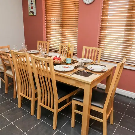 Holiday home Tides Reach Whitby