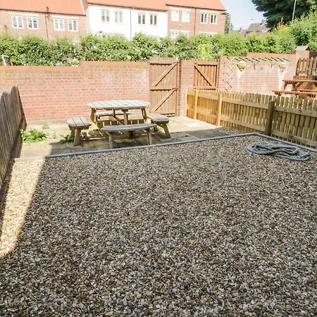 Holiday home Tides Reach Whitby